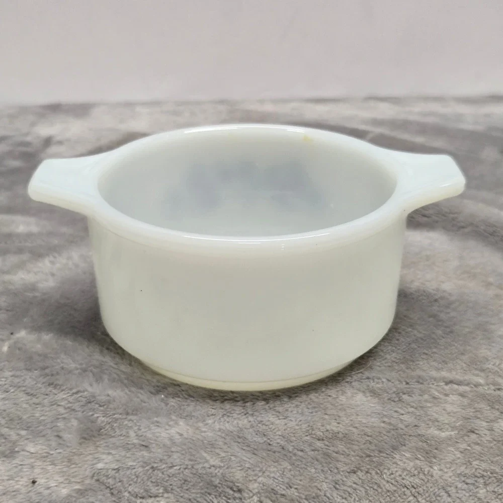Glasbake Blue Onion Milk Glass Custard Cup Ramekin J-235 Vintage Dynaware USA